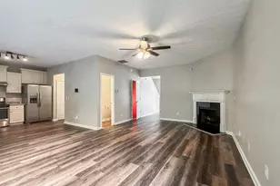3855 Shenfield Dr, Union City, GA 30291 - Photo 6