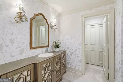 2660 Peachtree Road NW #20D, Atlanta, GA 30305 - Photo 46