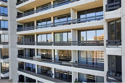 2660 Peachtree Road NW #20D, Atlanta, GA 30305 - Photo 6