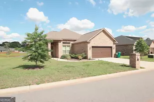 110 Gwendolyn Ave, Perry, GA 31069 - Photo 1