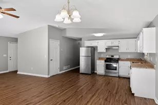 56 Wilson Cir, Newnan, GA 30263 - Photo 18