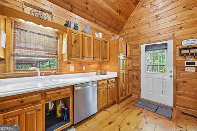 105 Blackberry Falls Court, Ellijay, GA 30536 - Photo 10