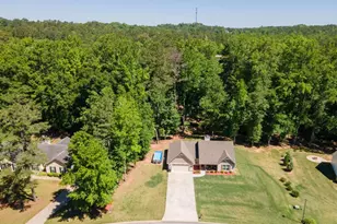 129 Wellington Dr, Lagrange, GA 30240 - Photo 34