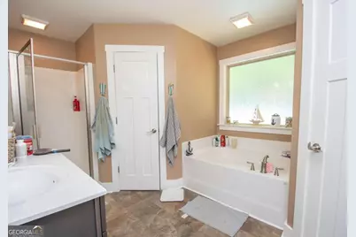 129 Wellington Drive, Lagrange, GA 30240 - Photo 22