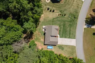 129 Wellington Dr, Lagrange, GA 30240 - Photo 32