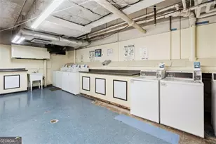 215 Piedmont Ave NE, Atlanta, GA 30308 - Photo 28