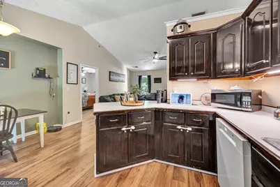 95 Hunters Trace, Covington, GA 30014 - Photo 10