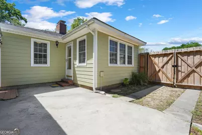 1217 E Derenne Avenue, Savannah, GA 31406 - Photo 6