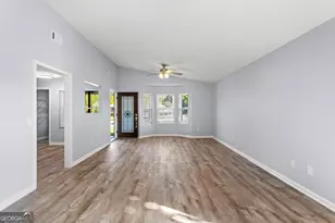 816 Waterfield Dr, Hinesville, GA 31313 - Photo 2