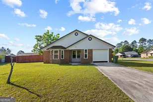 816 Waterfield Dr, Hinesville, GA 31313 - Photo 1