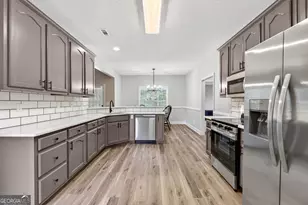 229 Hummingbird Ct, Hampton, GA 30228 - Photo 12