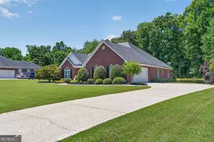 229 Hummingbird Ct, Hampton, GA 30228 - Photo 42