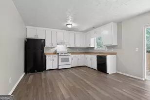 8997 Norwalk Ct, Jonesboro, GA 30238 - Photo 18