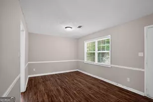 1767 Dunbarton Dr, Lithonia, GA 30058 - Photo 18