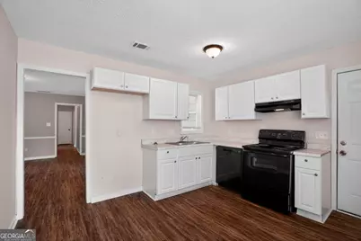 1767 Dunbarton Drive, Lithonia, GA 30058 - Photo 24