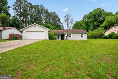 1767 Dunbarton Drive, Lithonia, GA 30058 - Photo 6