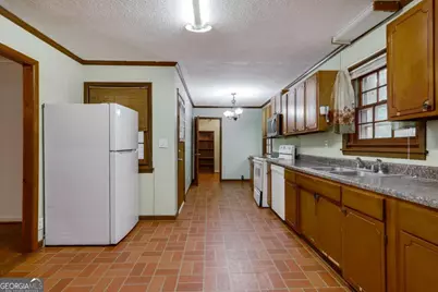 135 Cavalier Court, Athens, GA 30606 - Photo 18