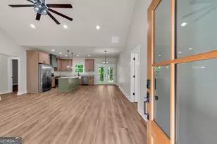 390 Champayne Trail, Hartwell, GA 30643 - Photo 6