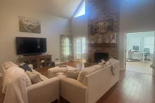 378 Clyde Ct, McDonough, GA 30252 - Photo 10