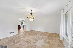 378 Clyde Ct, McDonough, GA 30252 - Photo 10