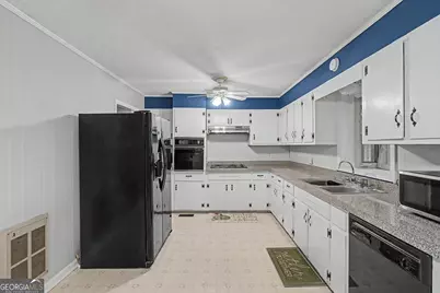 198 Floral Drive SE, Cartersville, GA 30121 - Photo 10