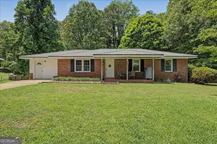 98 James St, Tallapoosa, GA 30176 - Photo 1