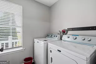 562 Brewer Dr, Locust Grove, GA 30248 - Photo 14