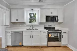 6123 Green St, Covington, GA 30014 - Photo 12