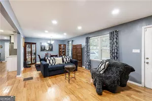 974 Laurelmont Dr SW, Atlanta, GA 30311 - Photo 2