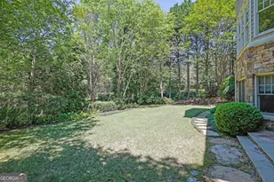 160 Trimble Crest Dr, Sandy Springs, GA 30342 - Photo 14