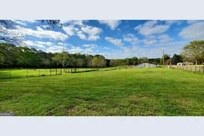 1135 Burger, Watkinsville, GA 30677 - Photo 8