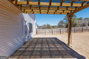 45 Chandler Field Dr, Covington, GA 30016 - Photo 2