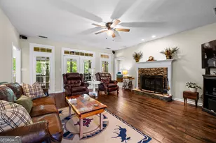 466 Bob Smith Rd, Sharpsburg, GA 30277 - Photo 10