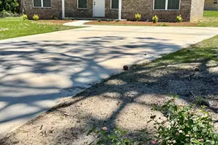 903 Moxley Dr, Vidalia, GA 30474 - Photo 2