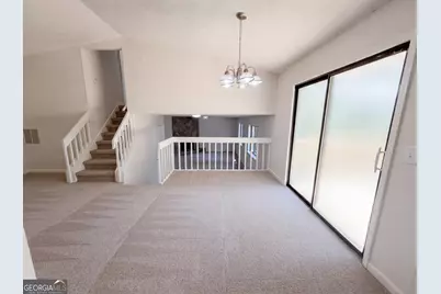 817 Greenhedge Way, Stone Mountain, GA 30088 - Photo 6