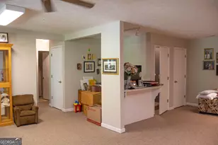 179 Country Walk, Cleveland, GA 30528 - Photo 32