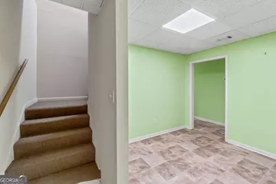 725 Nix Drive, Gainesville, GA 30501 - Photo 36