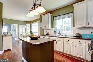 10995 10995 Kimball Crest Dr, Alpharetta, GA 30022 - Photo 6