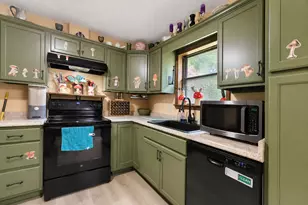 130 Goodman Dr, Fayetteville, GA 30215 - Photo 4
