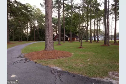 2784 Autumn Ridge Lane, Waycross, GA 31501 - Photo 4