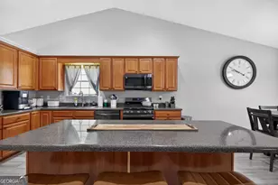 1041 Creek Dr, Villa Rica, GA 30180 - Photo 16