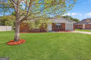 1456 Blackhawk Holw, Hinesville, GA 31313 - Photo 2