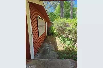 167 Iris Court, Riverdale, GA 30274 - Photo 8
