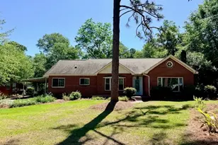 347 S College St, Metter, GA 30439 - Photo 40