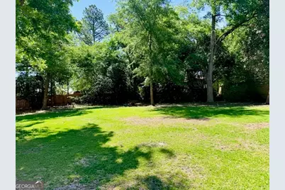 347 S College Street, Metter, GA 30439 - Photo 16
