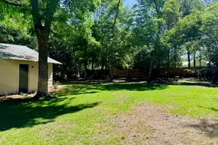 347 S College St, Metter, GA 30439 - Photo 36