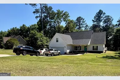 108 Cambridge Court NE, Milledgeville, GA 31061 - Photo 2
