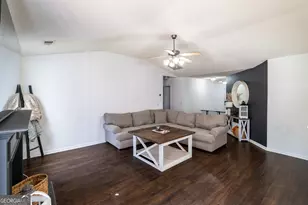 272 Augusta Woods Dr, Villa Rica, GA 30180 - Photo 4