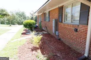211 N Broad St, Buena Vista, GA 31803 - Photo 10