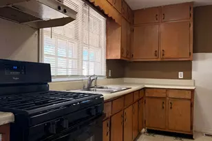 528 Lake Dr, Hapeville, GA 30354 - Photo 26